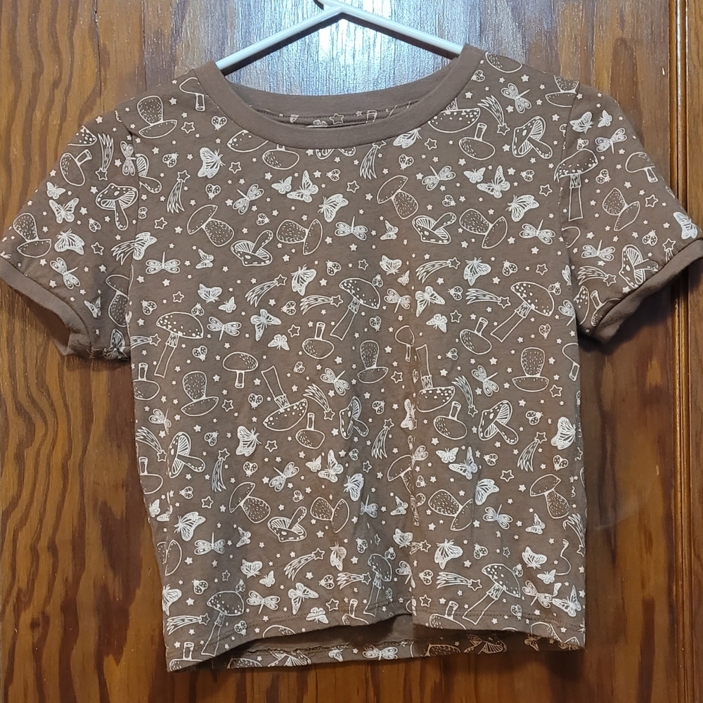 Kids tee. Slightly worn.
